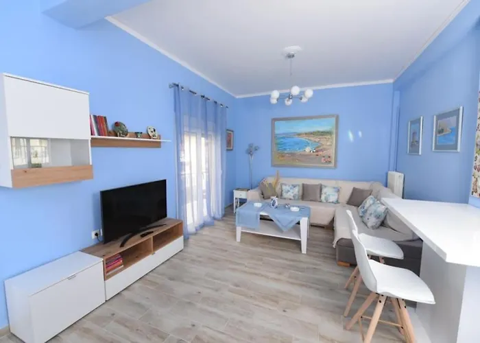 Blue Apartment Kyparissia