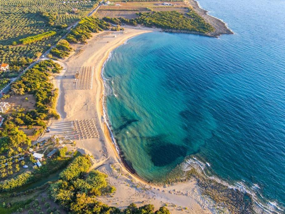 Blue * Kyparissia