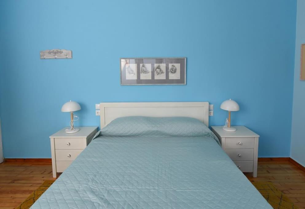 Apartment Blue Kyparissia